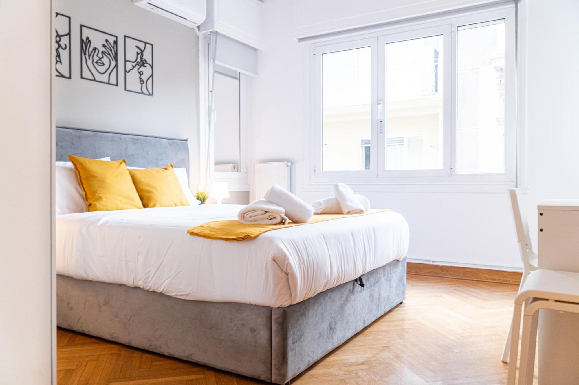 Syntagma Square, 100Sqm Luxurious Family Apt Atene Esterno foto