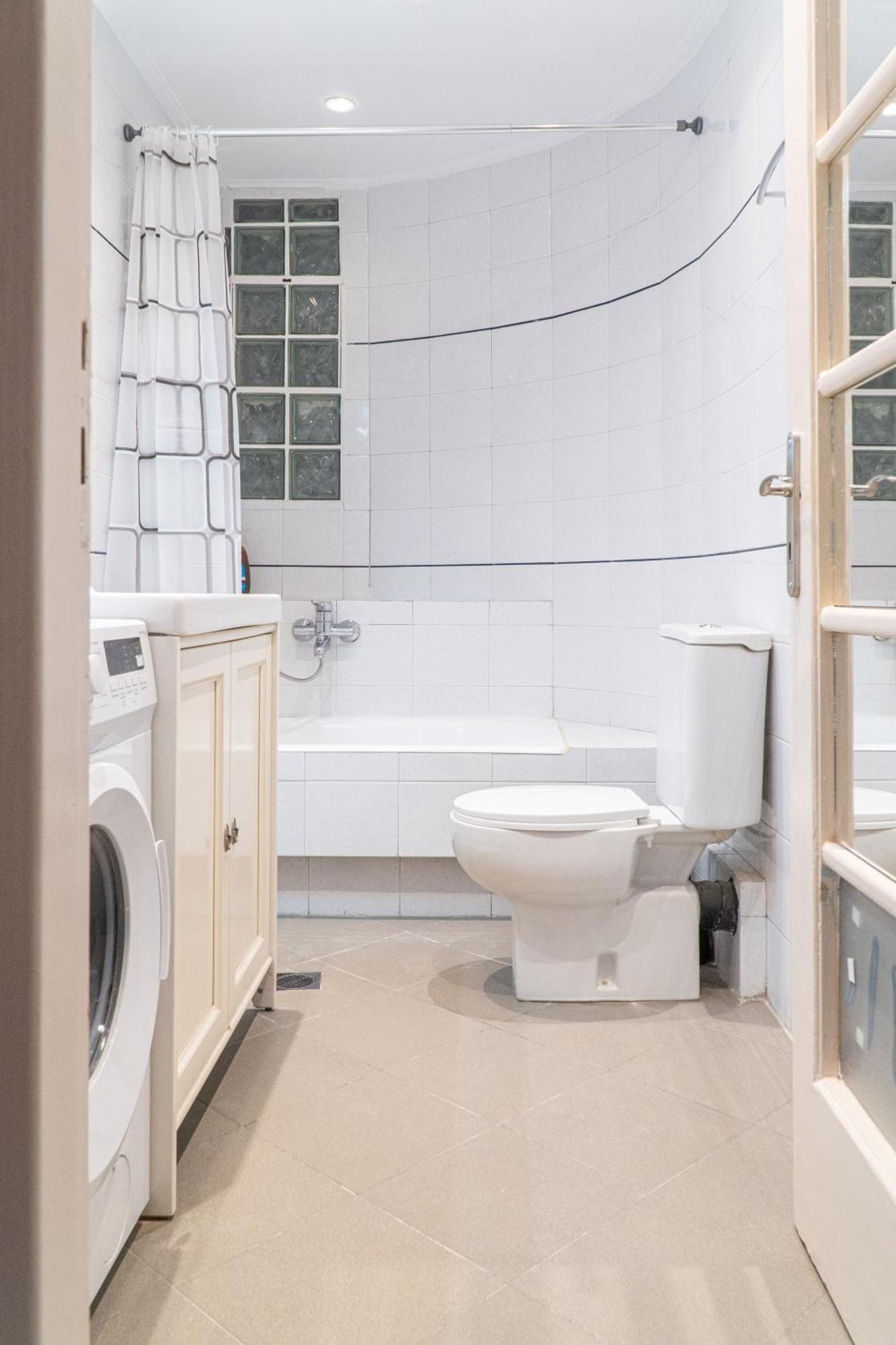 Syntagma Square, 100Sqm Luxurious Family Apt Atene Esterno foto