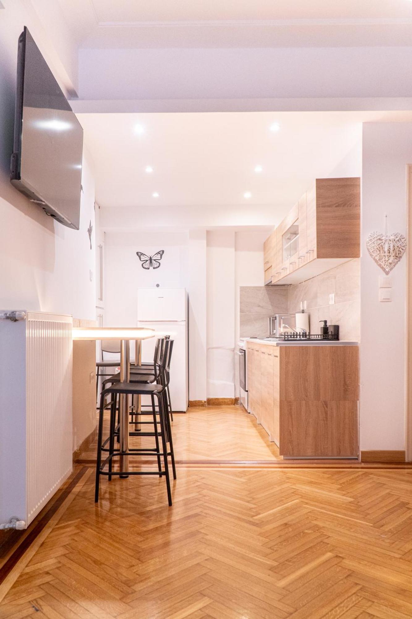 Syntagma Square, 100Sqm Luxurious Family Apt Atene Esterno foto
